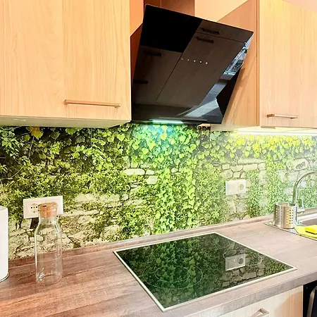 Apartment Ruheoase Sachsenbrunn Hochwertig Sanierte Ferienapartments Am Werratalradweg Eisfeld