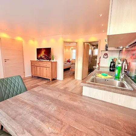 Apartment Ruheoase Sachsenbrunn Hochwertig Sanierte Ferienapartments Am Werratalradweg *