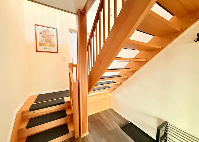 Ruheoase Sachsenbrunn Hochwertig Sanierte Ferienapartments Am Werratalradweg * Eisfeld