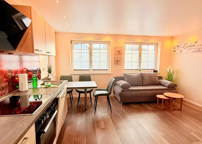 Ruheoase Sachsenbrunn Hochwertig Sanierte Ferienapartments Am Werratalradweg Appartement *