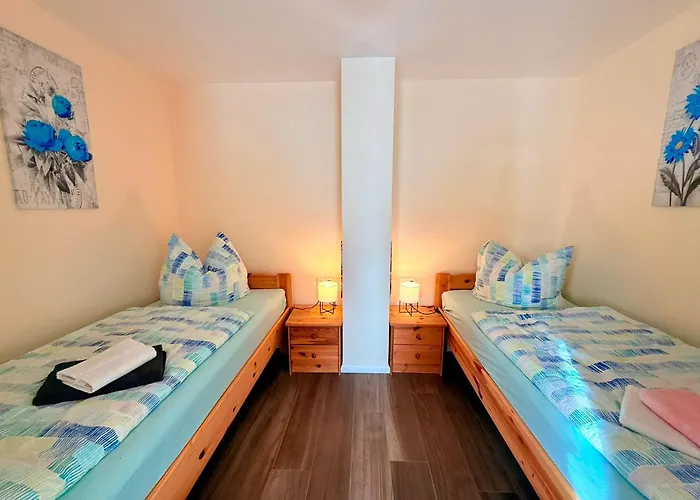 Ruheoase Sachsenbrunn Hochwertig Sanierte Ferienapartments Am Werratalradweg *