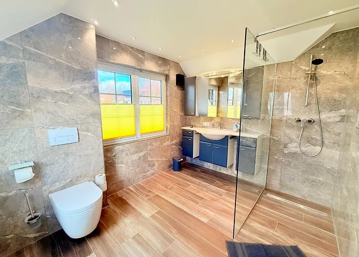 Appartement Ruheoase Sachsenbrunn Hochwertig Sanierte Ferienapartments Am Werratalradweg Eisfeld