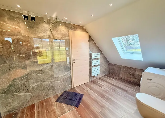 Ruheoase Sachsenbrunn Hochwertig Sanierte Ferienapartments Am Werratalradweg