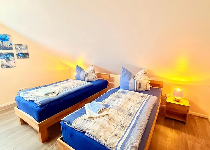 Ruheoase Sachsenbrunn Hochwertig Sanierte Ferienapartments Am Werratalradweg * Eisfeld